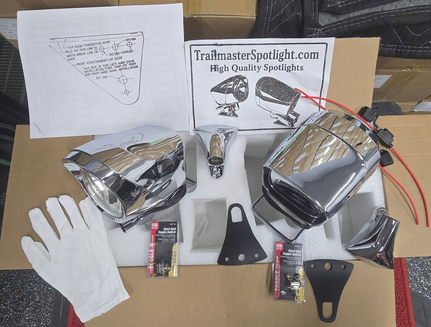 Official Nelmor Trailmaster™ Spotlight Set — Giveaway Entry ($40)
