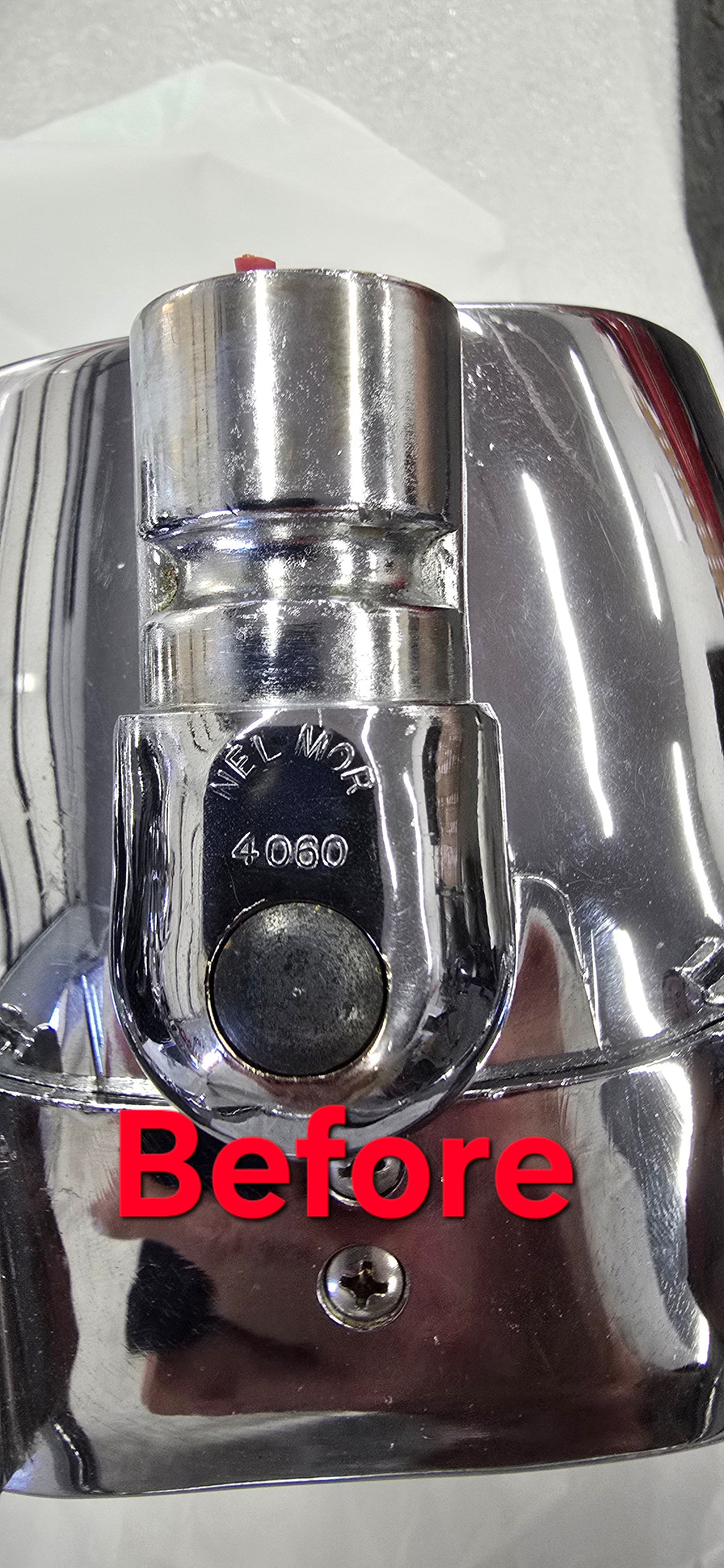 (Pair) Stainless steel shoulder bolt for Nelmor Trailmaster Spotlights