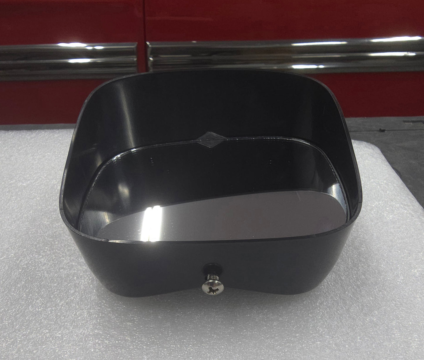 Nelmor Trailmaster™ Spotlight Housing – Black Shell with Mirror and metal mirror plate